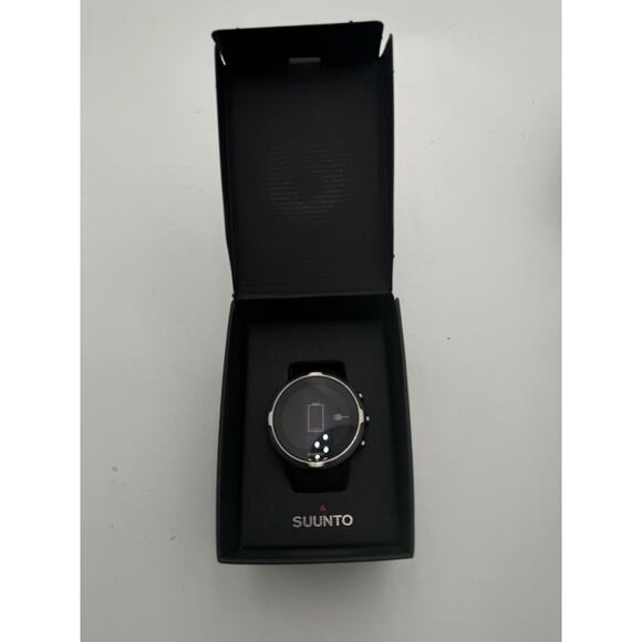 SUUNTO Digital Watch Black Rubber Strap With Charger & Box Tested Working main image 10